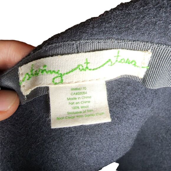 Staring At Stars Women's Gray Wool Hat - Picture 6 of 8